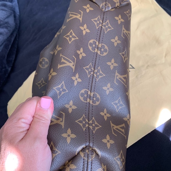 Louis Vuitton Sully MM handbag - Picture 3 of 5